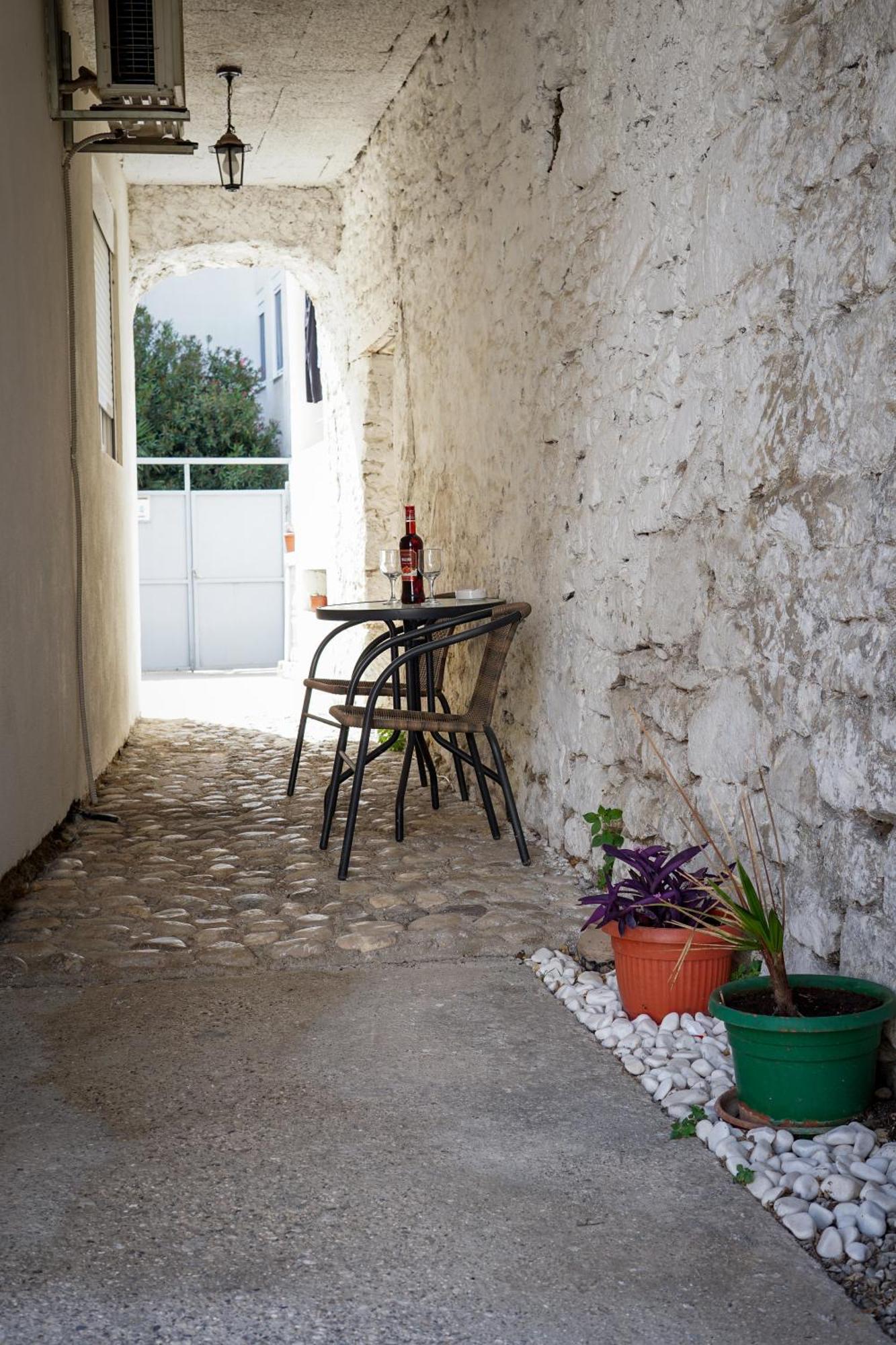 Studio Ada Mostar Esterno foto